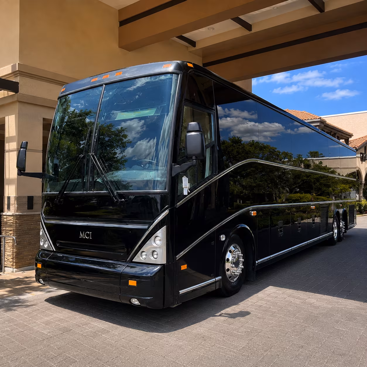corporate and convention buses at the charleston area convention center
