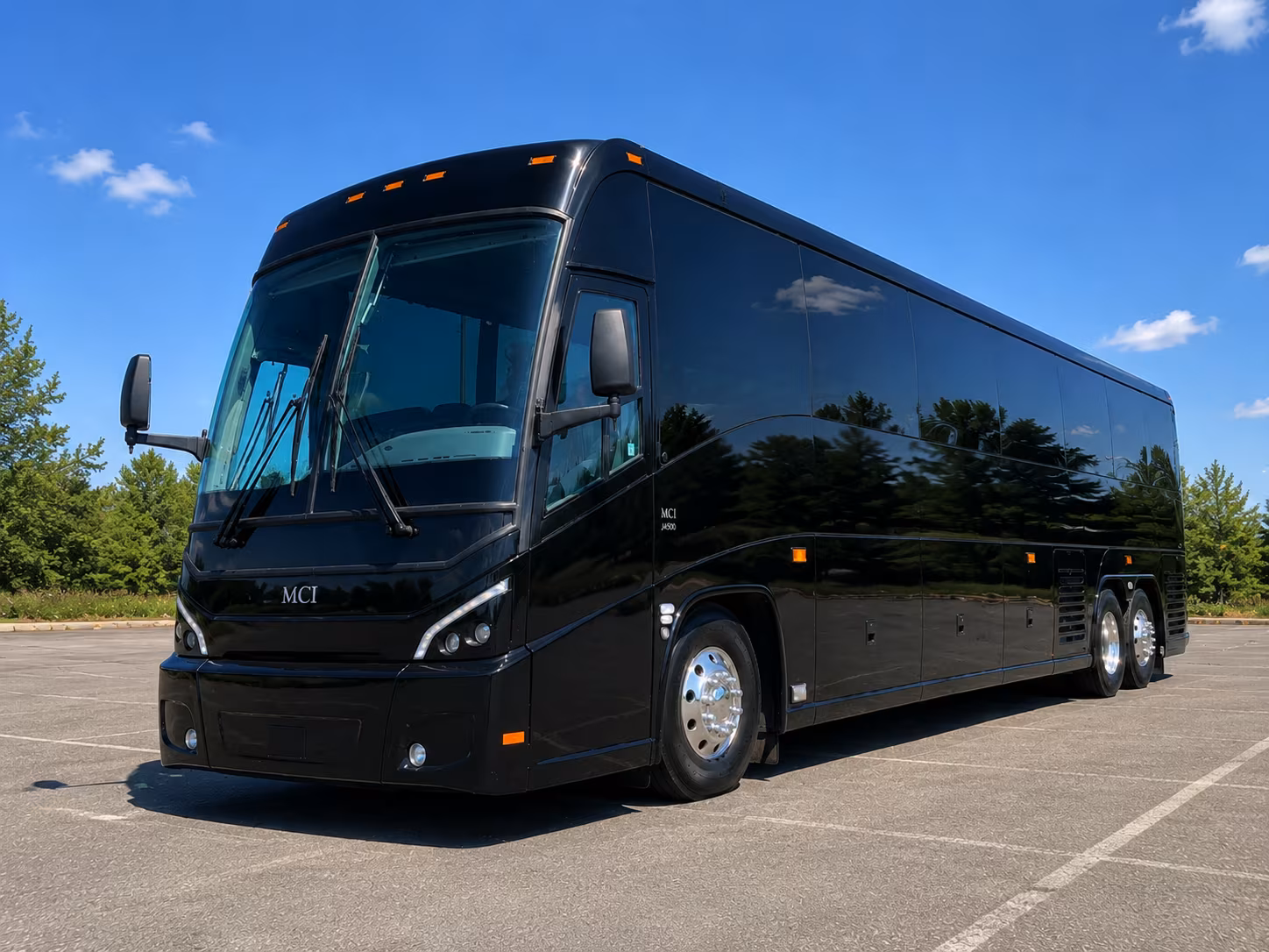 shuttle buses between north charleston hotels and lowcountry wedding venues
